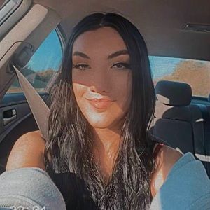 Meet your Posher, Madelyn